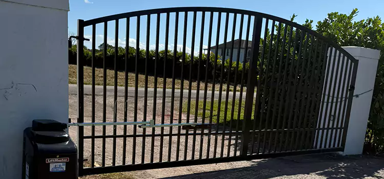 Driveway Fence Repair Fort Pierce